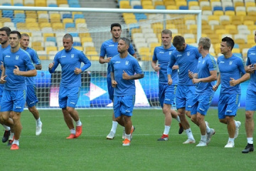 Футбол: стала відома програма національної команди на жовтневий збір
