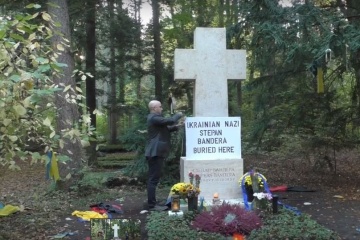 La profanation de la tombe de Stepane Bandera : l'Ukraine exige qu'une poursuite pénale soit engagée