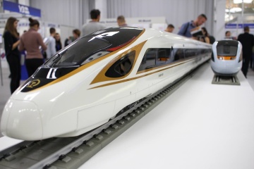 Розвиток залізничного транспорту неможливий без реформ - Омелян
