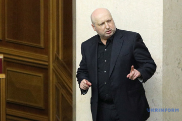 Турчинов доручив створити робочу групу задля безпеки системи
