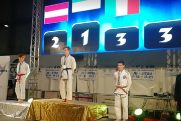 Украинская молодежь завоевала 3 награды на чемпионате Европы по джиу-джитсу
