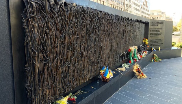 Порошенко подякував Сенату США за визнання Голодомору геноцидом українців