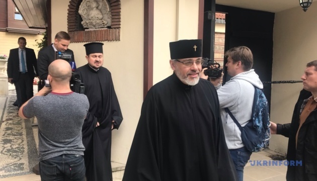 コンスタンティノープル総主教代理、聖会議に到着
