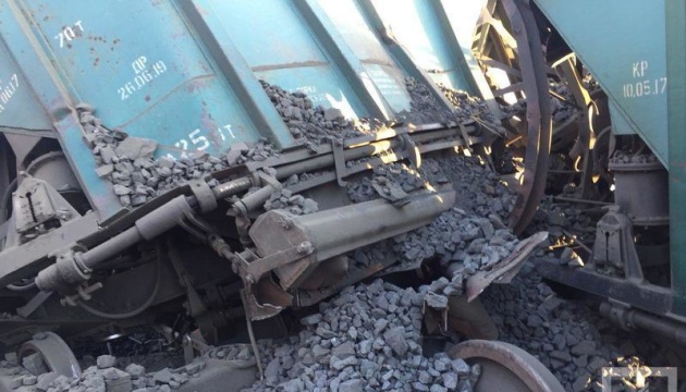 Krywyj Rih: Zwei Menschen sterben bei Kollision von zwei Lokomotiven im Tagebau - Fotos