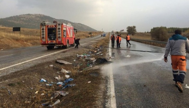 У Туреччині перекинувся автобус: семеро загиблих