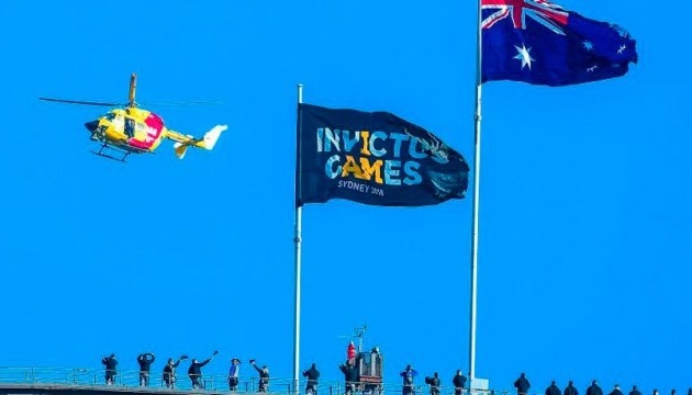 Ukrainian Australians greet the Ukraine’s Invictus Games team