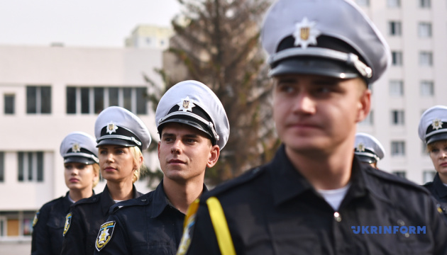 Академия патрульной полиции в этом году выпустила 500 офицеров — Князев Академия патрульной полиции в этом году выпустила 500 офицеров — Князев