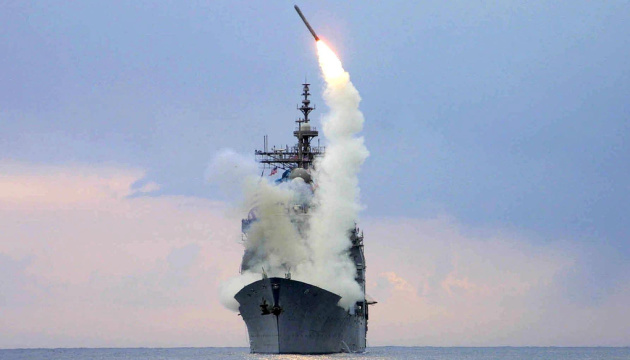Трамп пообіцяв збільшити розробки нових ракет, якщо Росія не піде назустріч