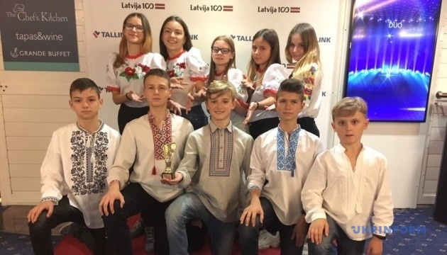 Танцювальний колектив з Луцька виборов гран-прі на фестивалі у Ризі