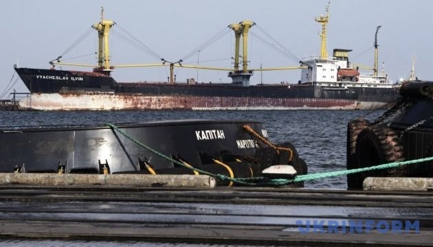 $9 млн. за півмісяця – обійшлася Україні і судновласникам «Азовська блокада» 