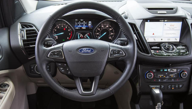 Ford відкликає майже 900 тисяч авто через несправність двигуна Ford відкликає майже 900 тисяч авто через несправність двигуна