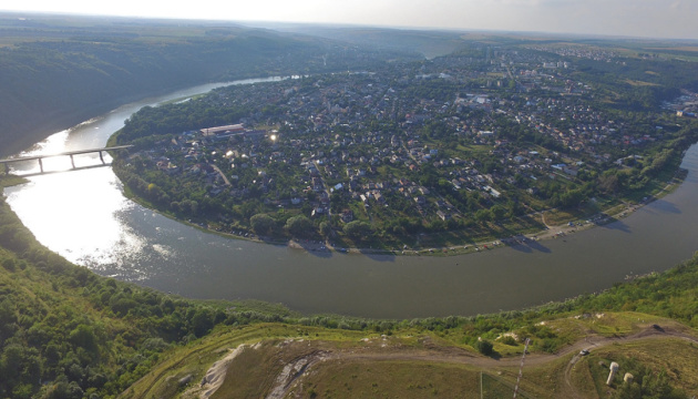 На Тернопільщині визначили топ-8 неповторних каньйонів На Тернопільщині визначили топ-8 неповторних каньйонів
