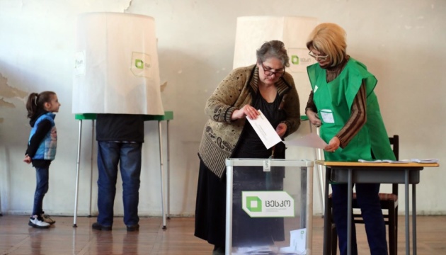На виборах у Грузії з 46,68% перемагає правляча партія - ЦВК лишився один протокол