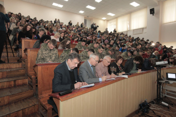 В Харькове к радиодиктанту присоединились воспитанники гимназии для незрячих