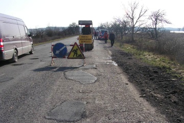 Посадовця Служби автодоріг у Київській області судитимуть за збитки у 4 мільйони