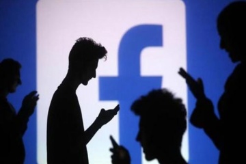 Самая популярная соцсеть в Украине - Facebook