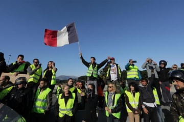 Французька поліція розслідує вплив Росії на протести в країні