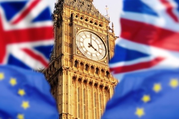 Британським депутатам скасували канікули через Brexit