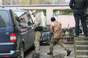 У раненого моряка Сороки остались осколки в руке - адвокат