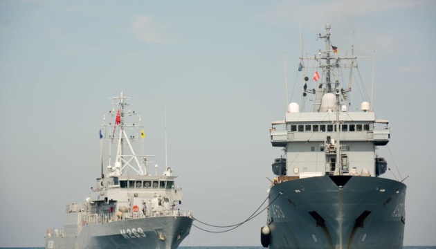 В Грузию прибыли пять военных кораблей НАТО