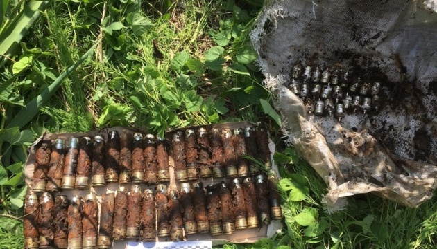 5 Tonnen Waffen: SBU und Polizei verhindern Waffenschmuggel aus dem Donbass - Foto 5 Tonnen Waffen: SBU und Polizei verhindern Waffenschmuggel aus dem Donbass - Foto