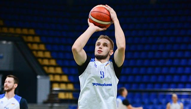 Український баскетболіст Олександр Кобець дебютував у G-Лізі
