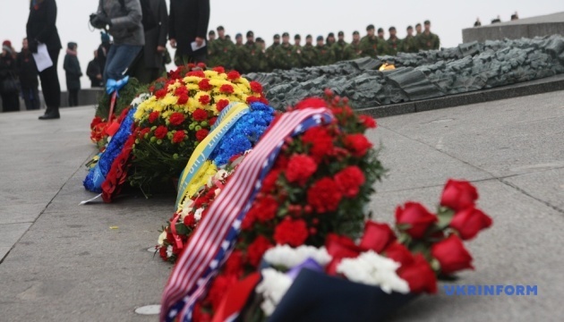 У Києві вшанували пам‘ять загиблих у військових конфліктах
