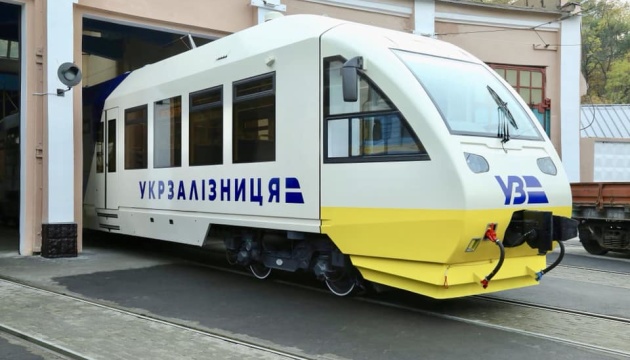 Укрзализныця и польская Pesa будут сотрудничать для восстановления дизель-поездов