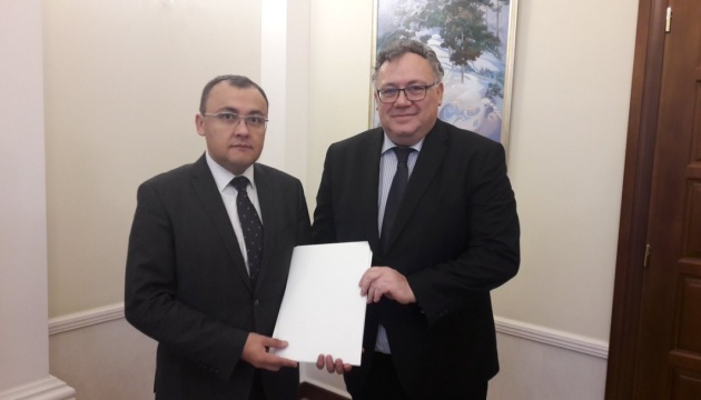 Новий посол Угорщини почав роботу в Україні