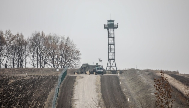 “Стіну” на кордоні з Росією побудували майже наполовину - Аваков