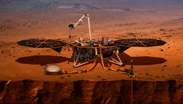 Марсіанський зонд NASA «ожив» після потужної пилової бурі