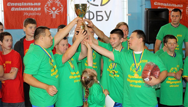 У Смілі відбулися баскетбольні змагання Спеціальної Олімпіади України