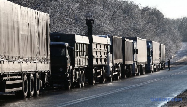 На всіх автошляхах України запустять автоматичні комплекси зважування транспорту