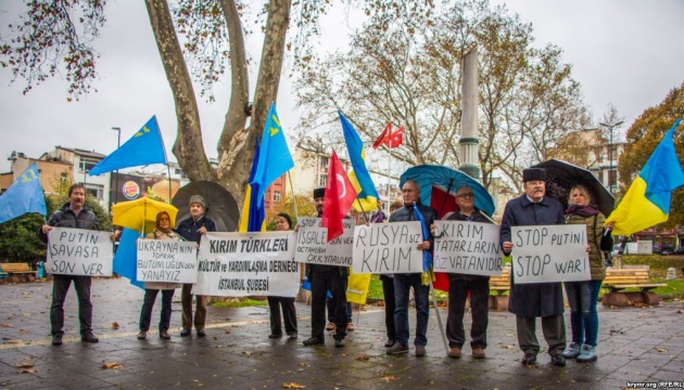 Rally in support of Ukraine's sovereignty held in Istanbul