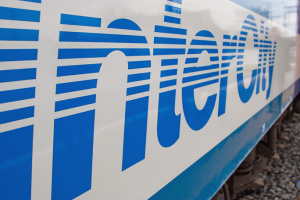 На Вінниччині тепловоз зіткнувся з потягом «Інтерсіті+»