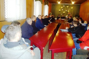 В Іванківському ЦСПР ветеранам АТО роз’яснили, як реалізувати своє право на землю
