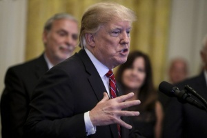 Три події світу. Кульбіт Трампа, вимоги Макрона та Меркель та інтеграційне танго
