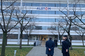 Французька Alstom зацікавлена у виробництві в Україні сучасних електровозів - Омелян
