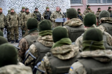 Poroschenko zieht Bilanz des Kriegsrechts: Flugabwehr und Luftstreitkräfte konnten verstärkt werden