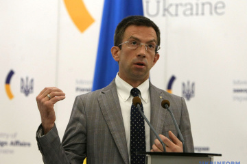 Україна припиняє оформлення віз у міжнародних аеропортах