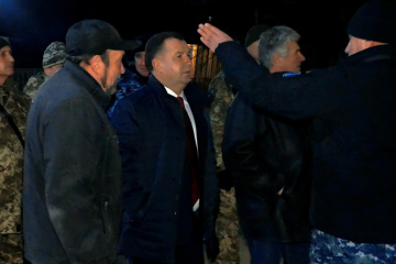 Полторак наказав наступного року заселити моряків Одещини у нові будівлі