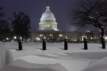 Головну ялинку США закрили через