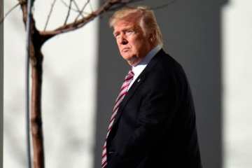 Трамп планує оголосити у США надзвичайний стан