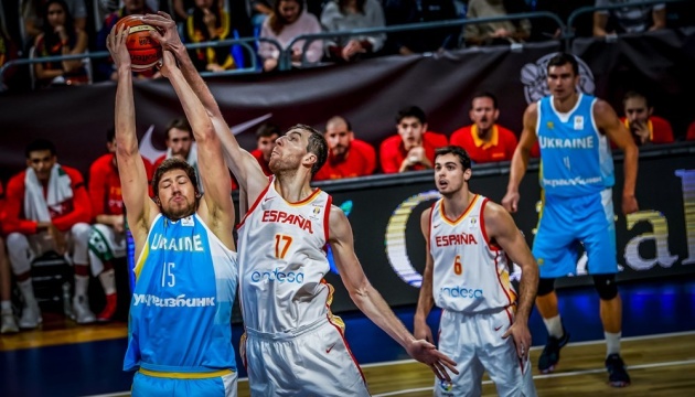 Збірна України поступилася іспанцям у відборі на чемпіонат світу з баскетболу