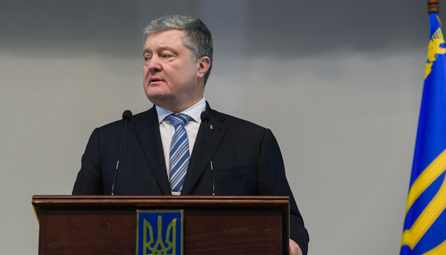 Poroschenko: Niemand weiß, wen Russland morgen angreift