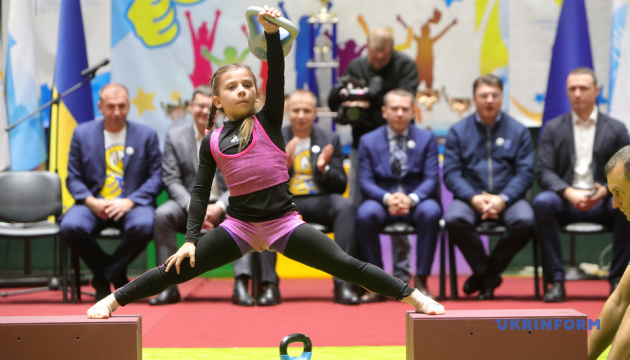 У Києві відбулися змагання з командних ігор «Cool Games» серед школярів