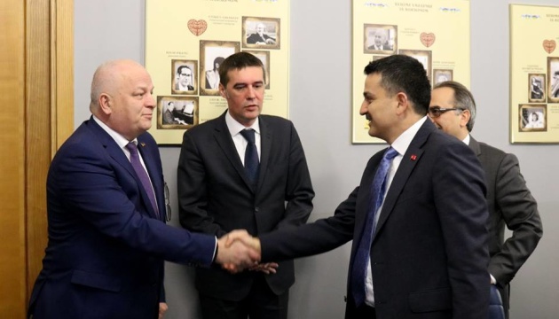 Цьогоріч товарообіг між Україною та Туреччиною збільшився майже на 14% - Кубів Цьогоріч товарообіг між Україною та Туреччиною збільшився майже на 14% - Кубів