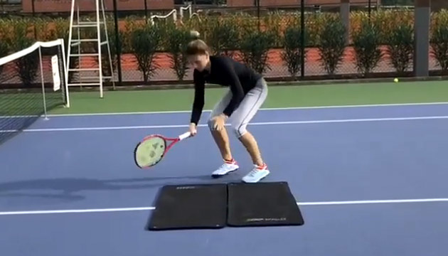 Теніс: Костюк продемонструвала зв’язку перекид – удар під час тренування
