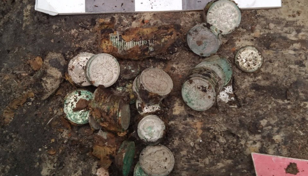 Archaeologists discover almost two kilos of silver coins in Kyiv