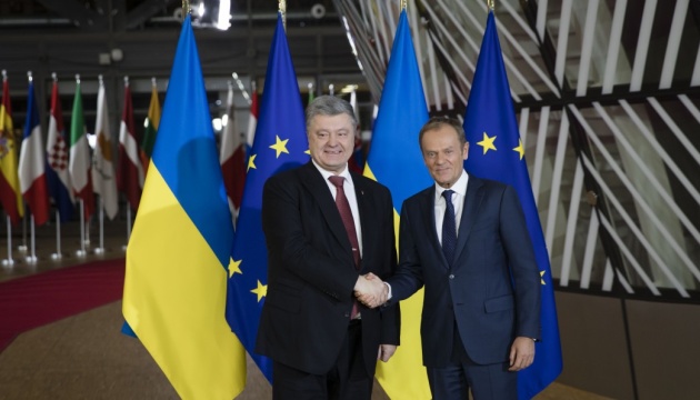 Poroshenko, Tusk meet in Brussels